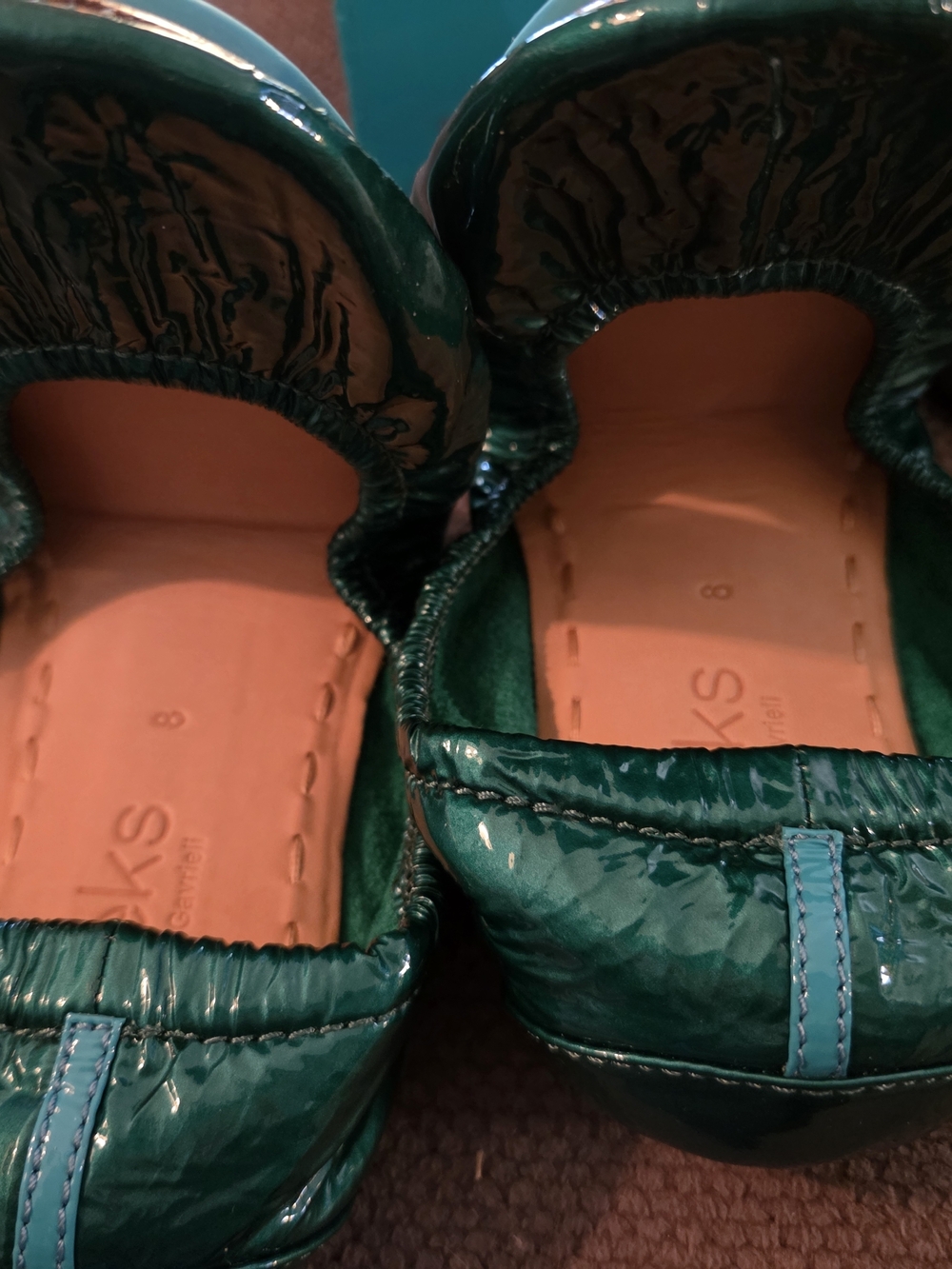 Tieks Emerald Green Patent Leather Slip On Ballet Flats Women’s Size 8 Box